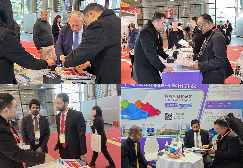 众多国际观众参观我司展位